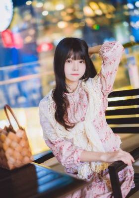 女裙底部从下往上看_蓝光免费电视剧