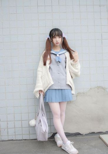 极品身材美女_1080P全集在线观看