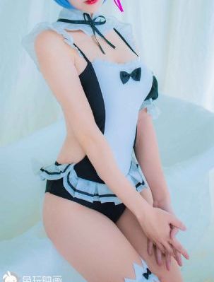 白嫩初高中害羞小美女_1080在线播放观看