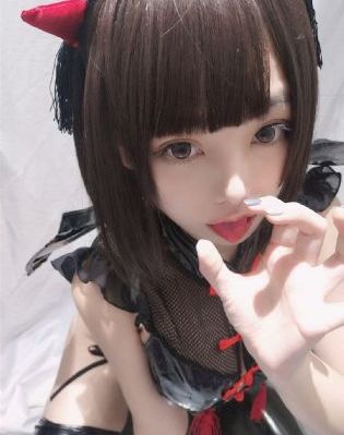 把jk制服美女弄到高潮视频_BD韩语高清视频观看